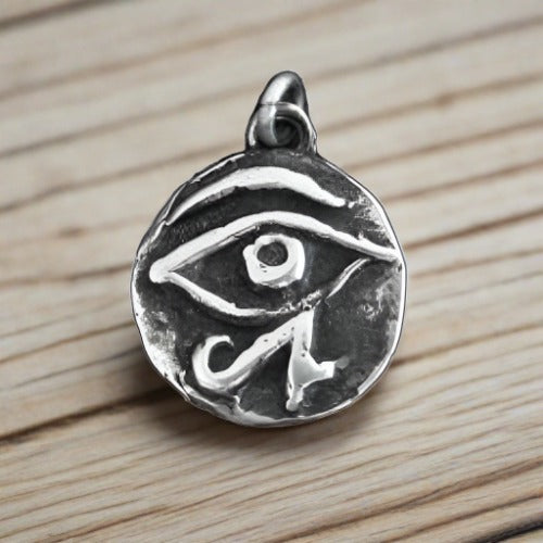 Eye of Horus Amulet - Luxe Design Jewellery