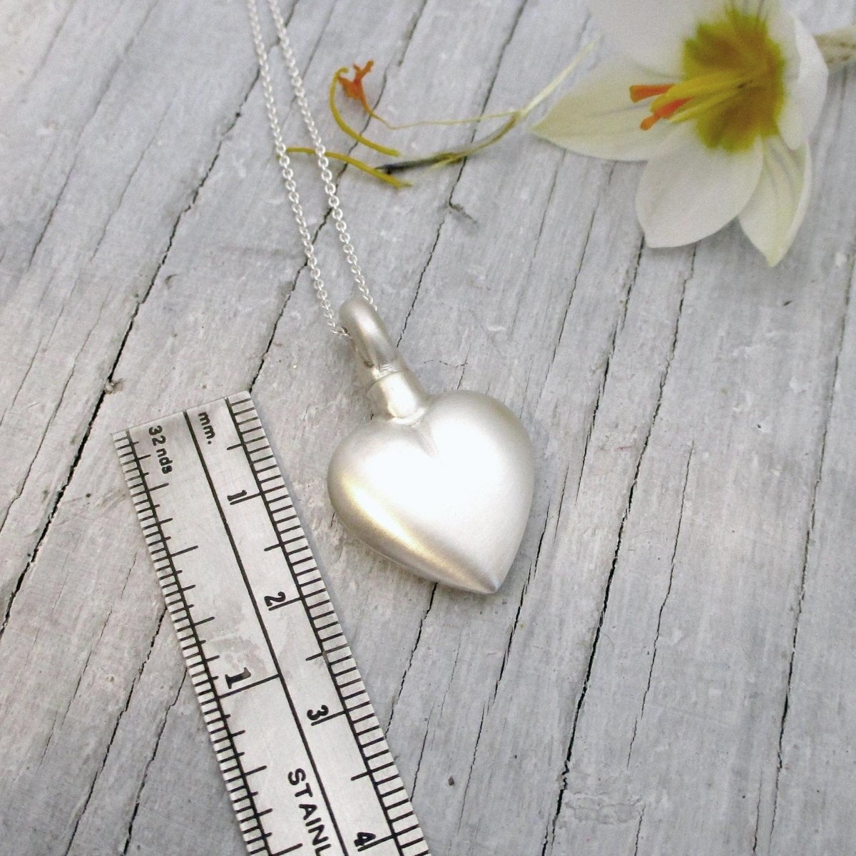 Heart Urn Pendant for Cremation Ashes in Sterling Silver, Holds Human or Pet Ashes - Luxe Design Jewellery