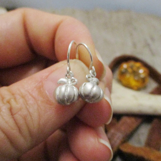 Little Pumpkin Earrings - Luxe Design Jewellery