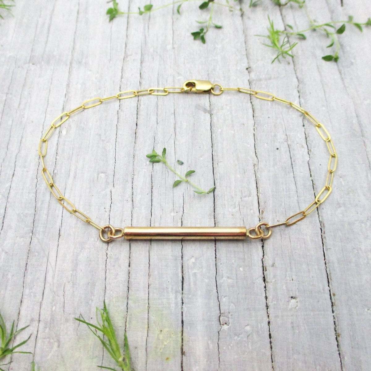 Narrow Solid 14K Gold Cylinder Urn Bracelet for Cremation Ashes, Holds a Small Pinch of Ashes - Luxe Design Jewellery