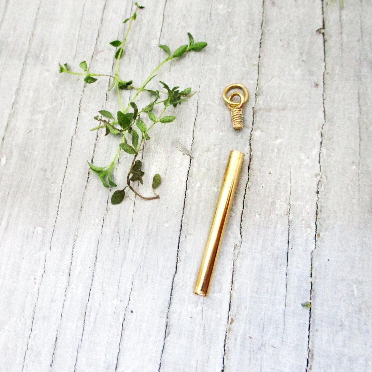 Narrow Solid 14K Gold Cylinder Urn Necklace for Cremation Ashes, Holds a Small Pinch of Ashes - Luxe Design Jewellery