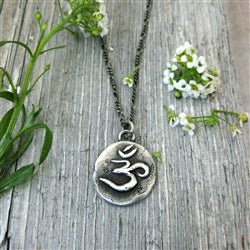 Om Disc Necklace - Luxe Design Jewellery