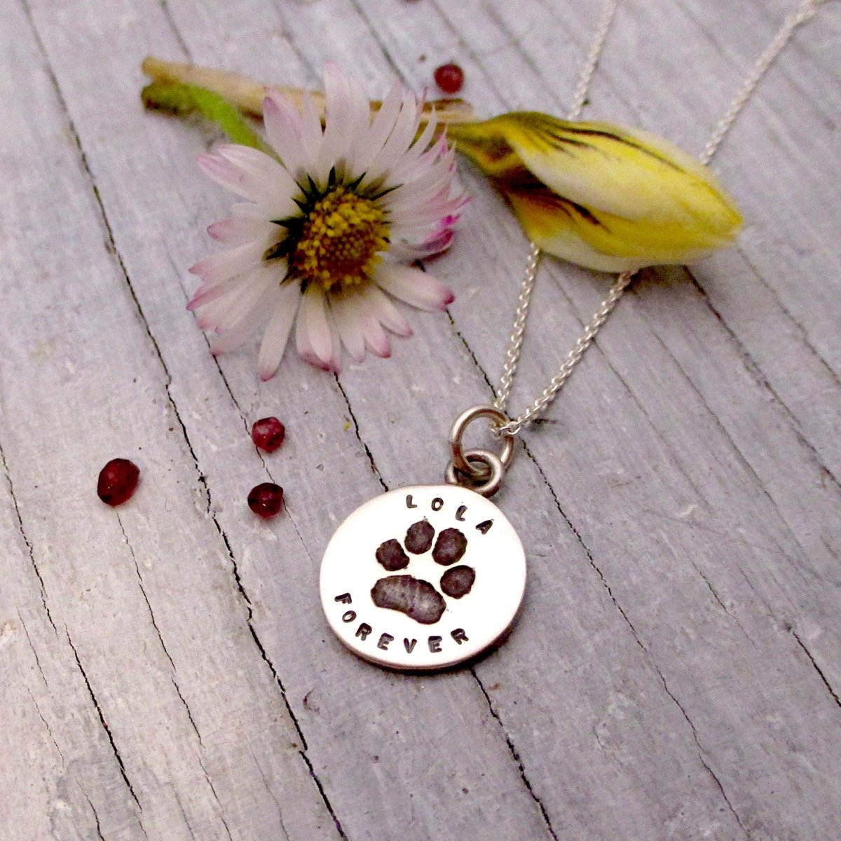 Paw Print Pendant Necklace in Silver - Luxe Design Jewellery
