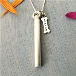 Personalized Dog Memorial Necklace for Ashes - Luxe Design Jewellery