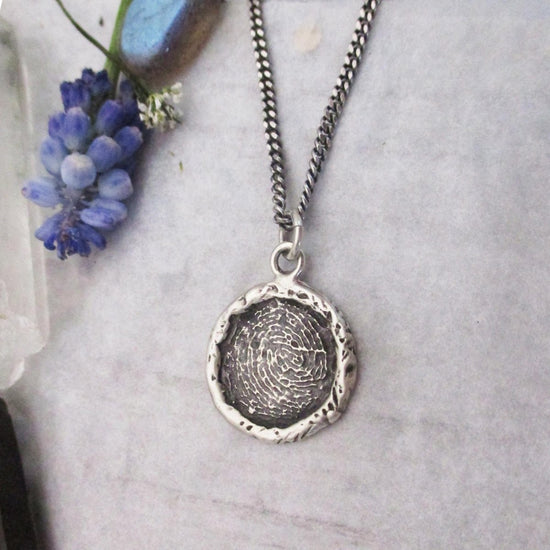 Small Framed Circle Fingerprint Pendant - Luxe Design Jewellery