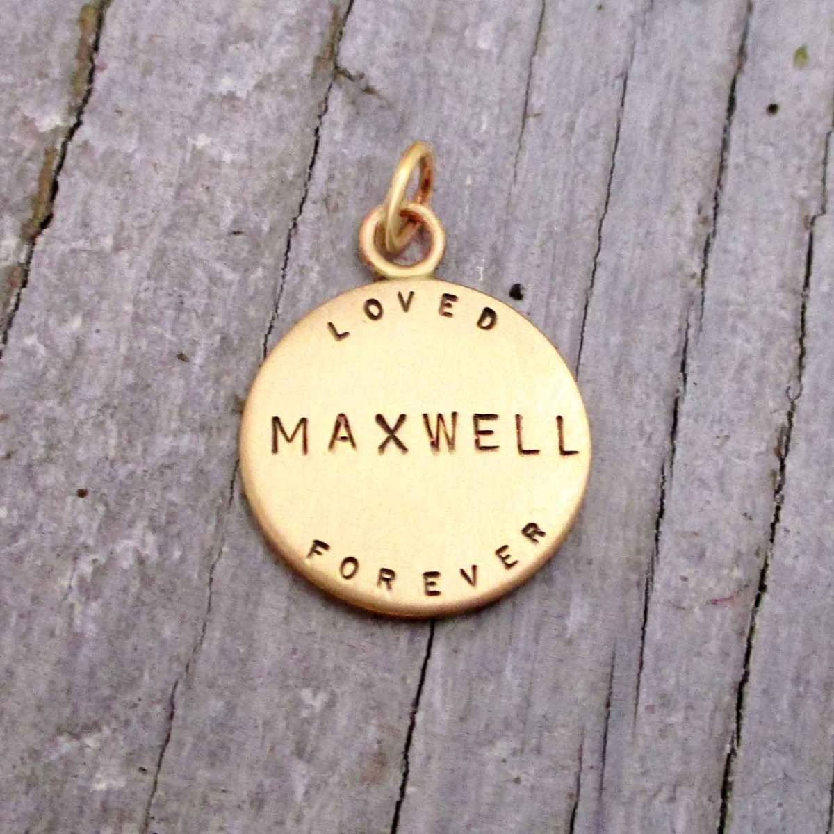 Solid 14 Karat Gold Personalized LOVED FOREVER Pendant - Luxe Design Jewellery