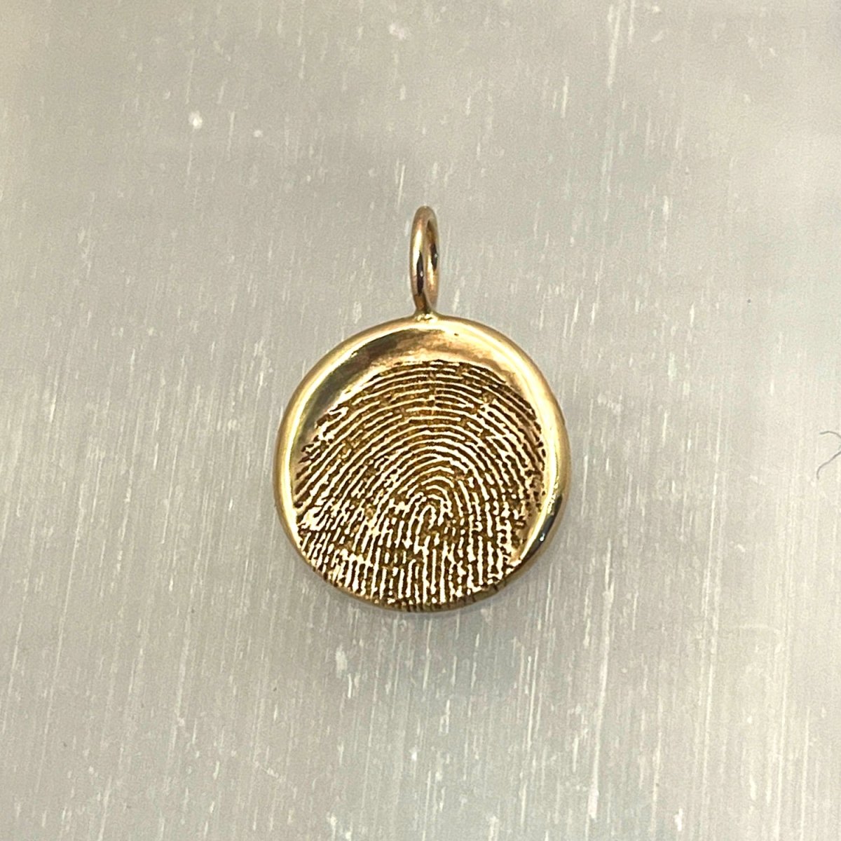 14k Gold Organic Round Fingerprint Pendant from Your Image - Luxe Design Jewellery