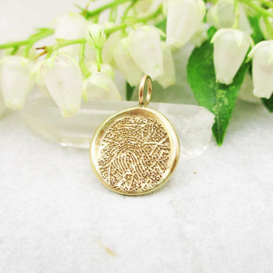 14k Gold Organic Round Fingerprint Pendant from Your Image - Luxe Design Jewellery