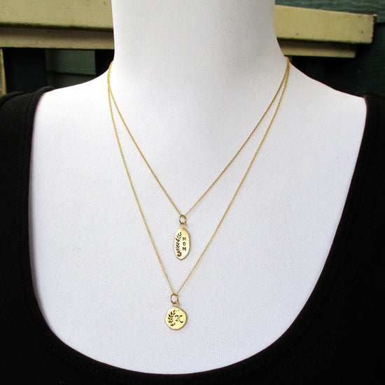 14K Solid Gold Raw Edge Vine Initial and 3mm Gemstone Necklace - Luxe Design Jewellery