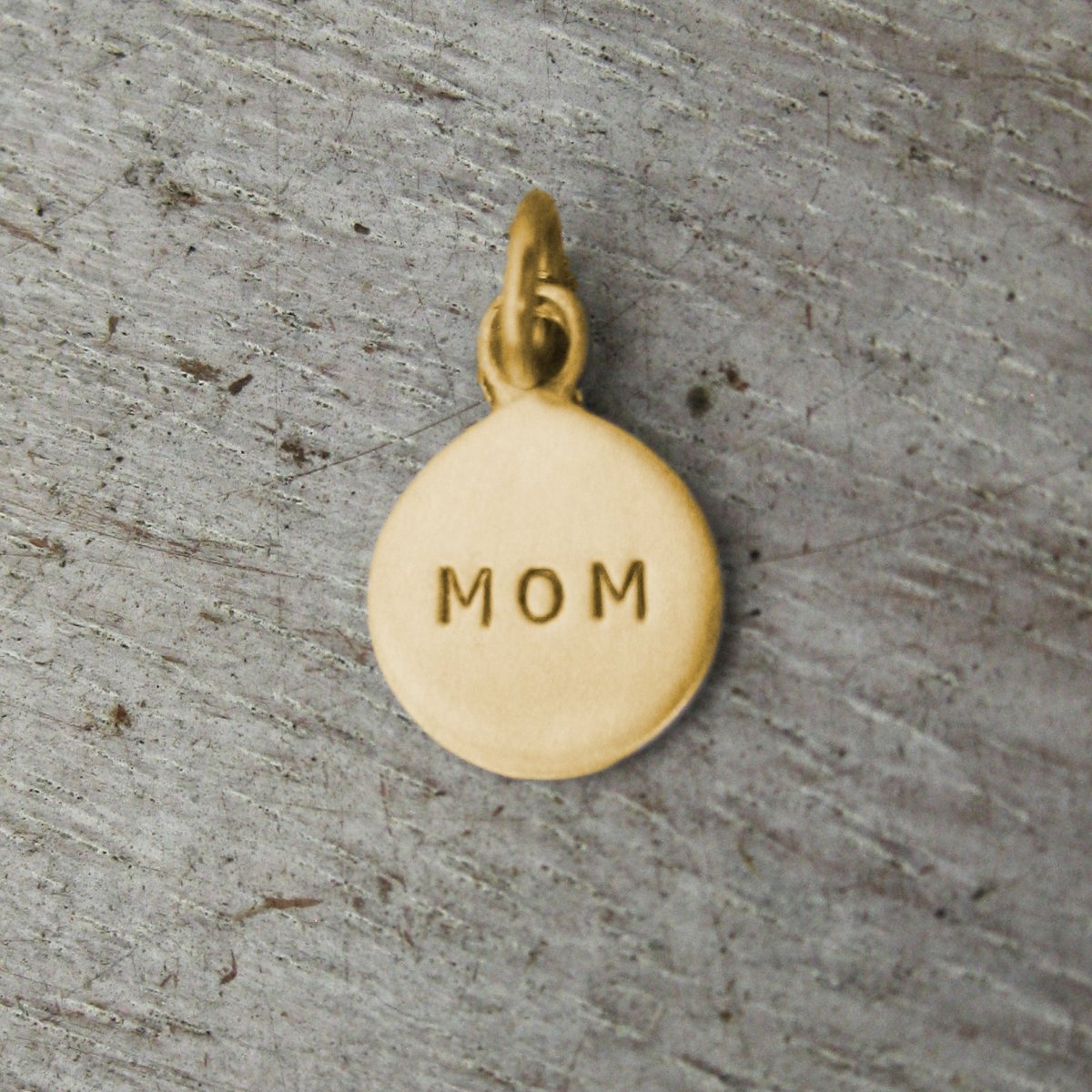 14K Yellow Gold Personalised Disc Charm in our Large Font