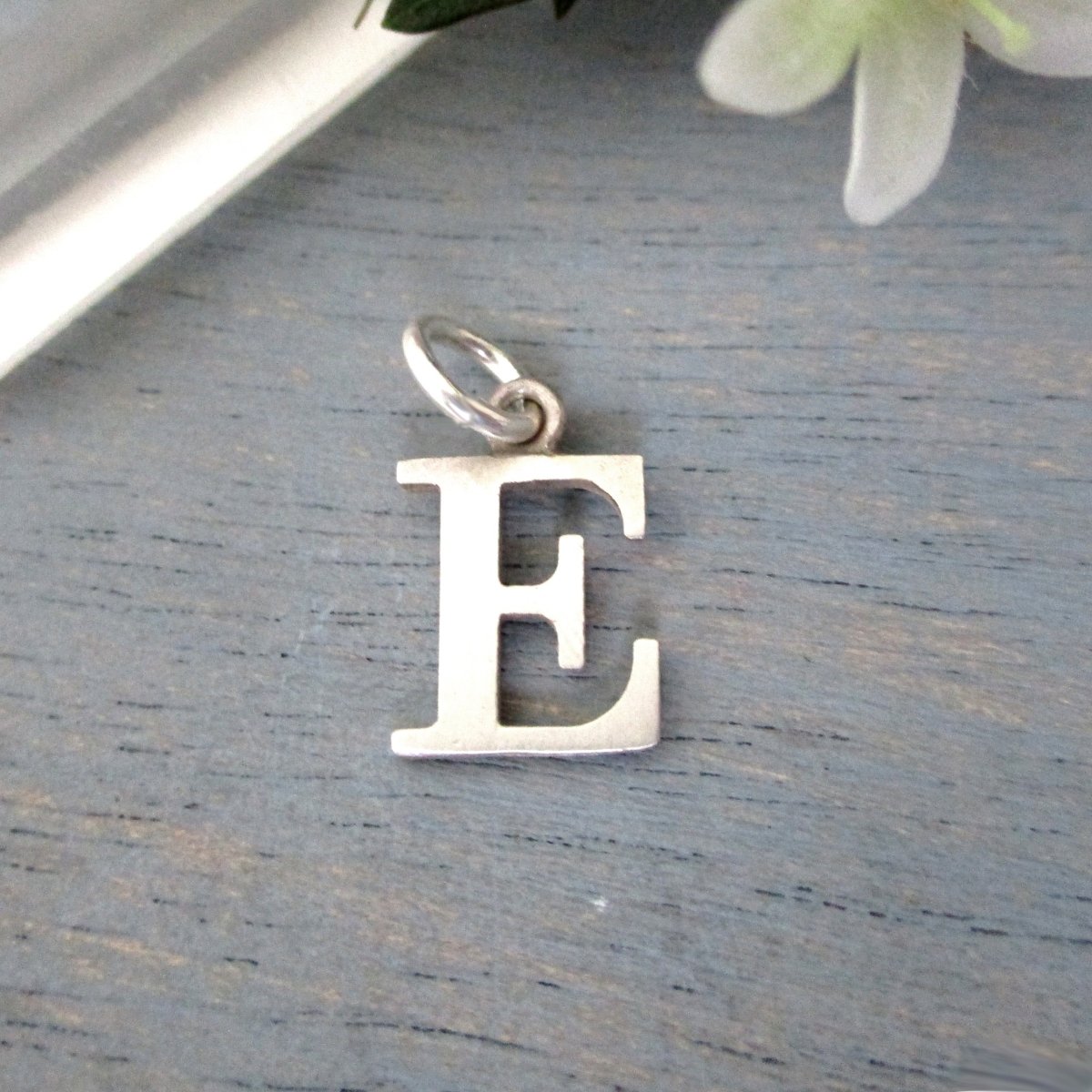 Capital Letter E Initial Charm in 14K Yellow, Rose or White Gold - Luxe Design Jewellery
