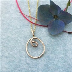 Gold Handmade Script Initial Necklace Letter O - Luxe Design Jewellery