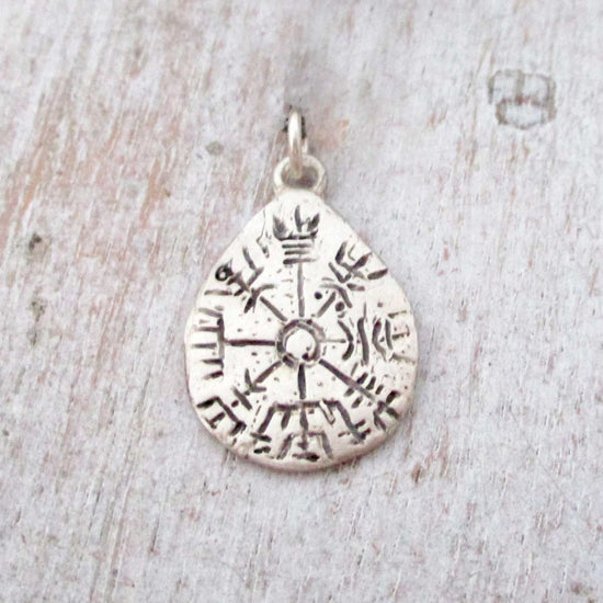 Nordic Compass Amulet - Luxe Design Jewellery