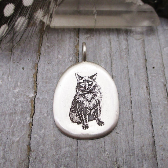 Pet Portrait Arch Pendant in Sterling Silver