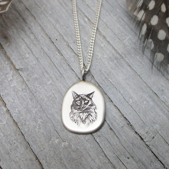 Pet Portrait Arch Pendant in Sterling Silver