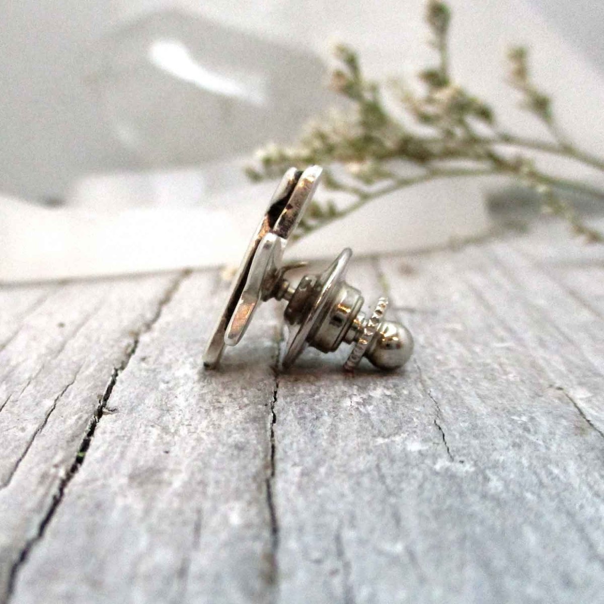 Silver Guardian Angel Pin - Luxe Design Jewellery