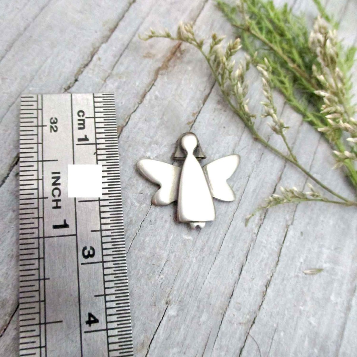 Silver Guardian Angel Pin - Luxe Design Jewellery