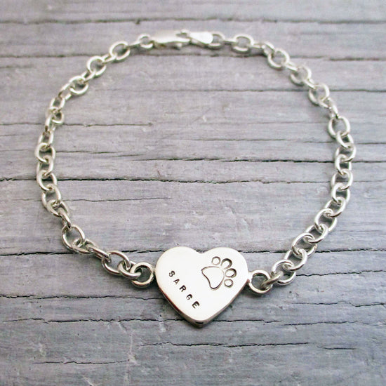 Load image into Gallery viewer, Personalized Heart Paw Bracelet in Sterling Silver - Luxe Design Jewellery
