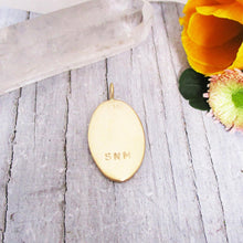 Load image into Gallery viewer, Solid Gold Oval Fingerprint Pendant from Flat Ink Print
