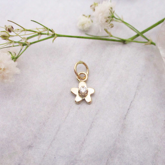 Load image into Gallery viewer, 14K Gold Forget Me Not Flower Basket Set Genuine Birthstone Charm available in 13 Colors
