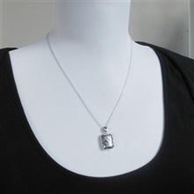 Load image into Gallery viewer, Engraved Sterling Silver Rectangle Locket - Luxe Design Jewellery

