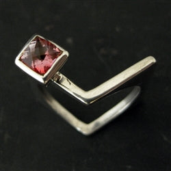 Load image into Gallery viewer, Silver Off Set 5x5 Bezel Bent Square Ring - Luxe Design Jewellery
