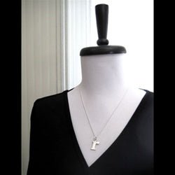 Sterling Silver Lowercase Letter 'r' Initital Charm